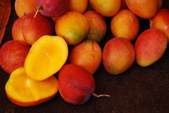 夏天受歡迎的芒果原產於北印度和馬來半島。